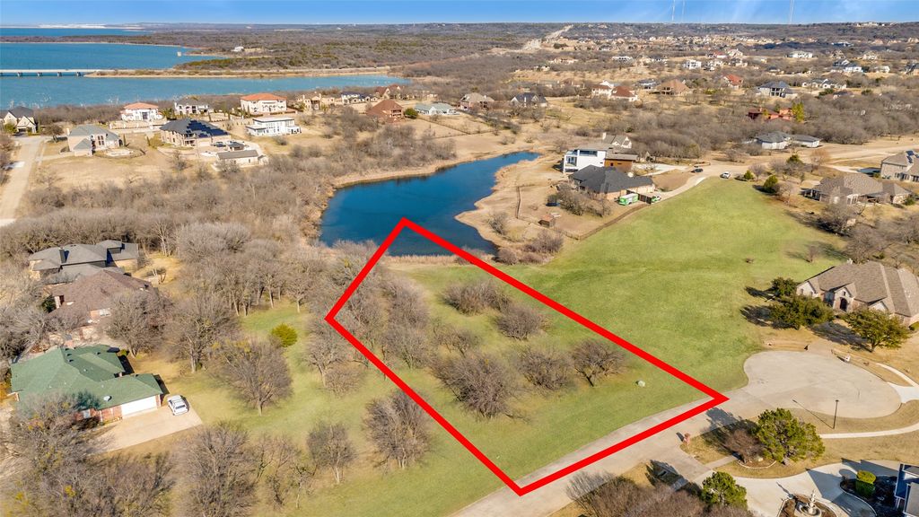 1111 Lake Vista Court, Grand Prairie, TX 75104