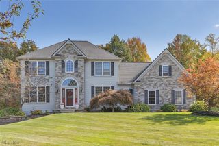 8283 Hemingway Lane, Concord, OH 44060