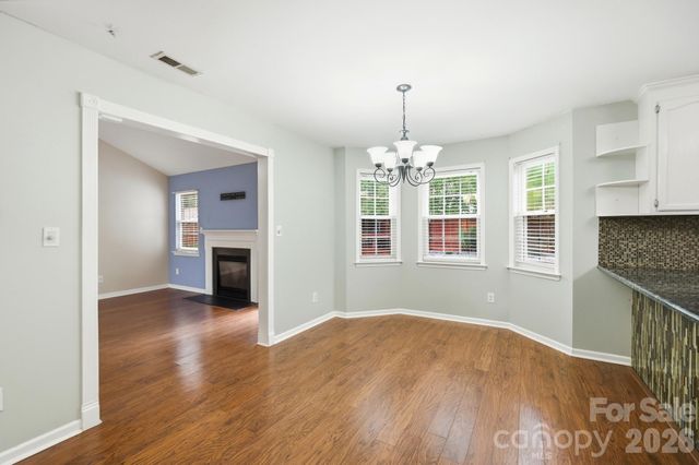 359 Linsbury Court, Gastonia, NC 28056