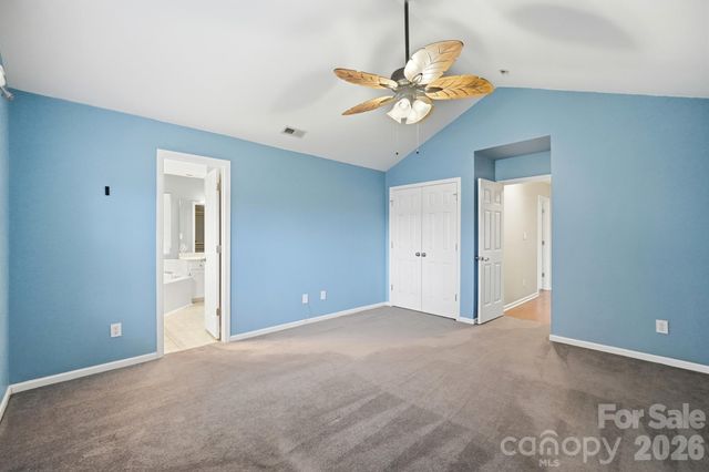 359 Linsbury Court, Gastonia, NC 28056