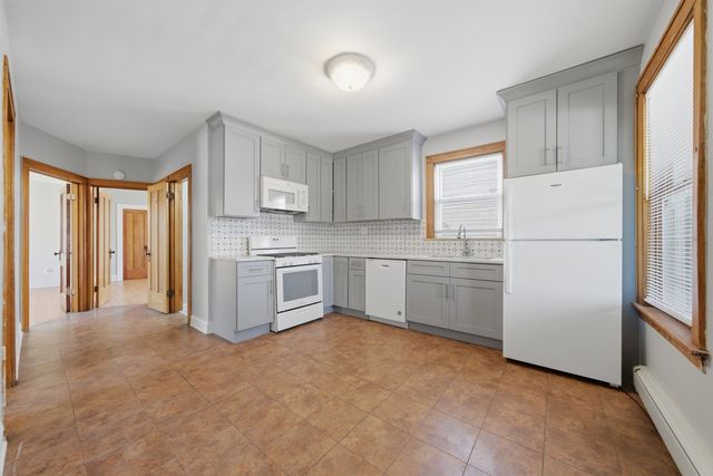 5418 W School Street, Chicago, IL 60641