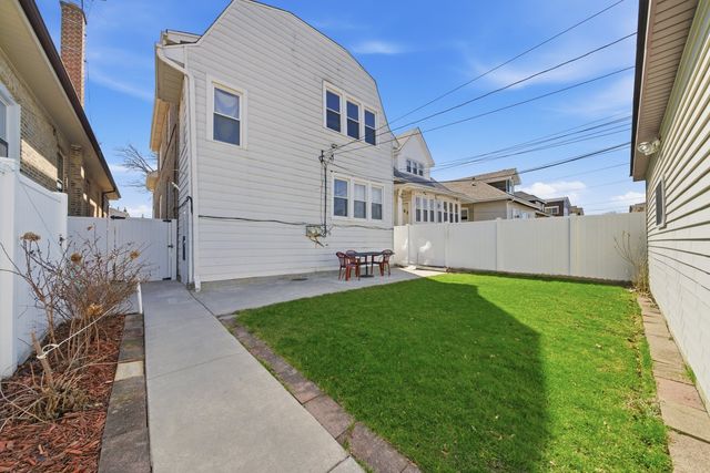 5418 W School Street, Chicago, IL 60641