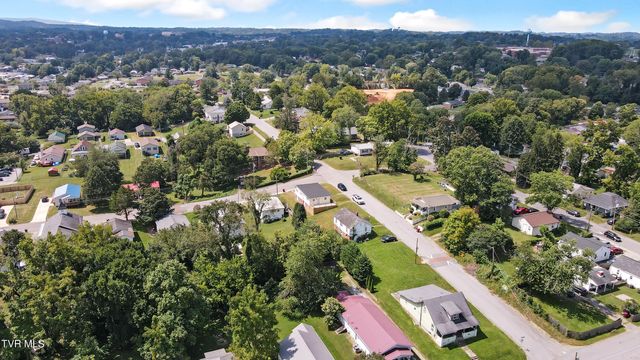 820 Montgomery Street, Johnson City, TN 37604
