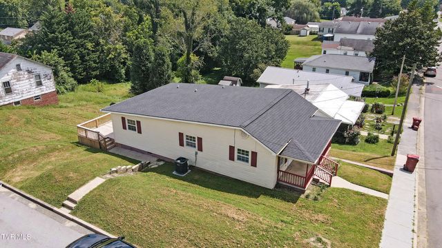 820 Montgomery Street, Johnson City, TN 37604