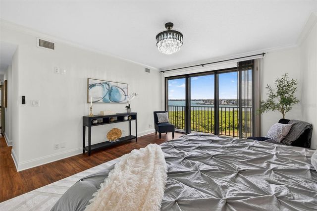 1501 GULF BOULEVARD 205, Clearwater Beach, FL 33767