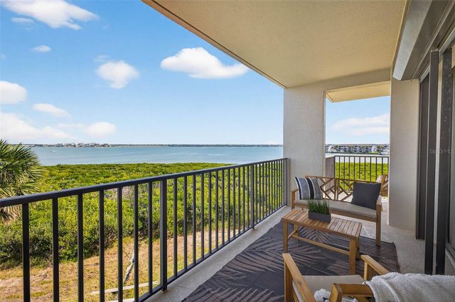 1501 GULF BOULEVARD 205, Clearwater Beach, FL 33767
