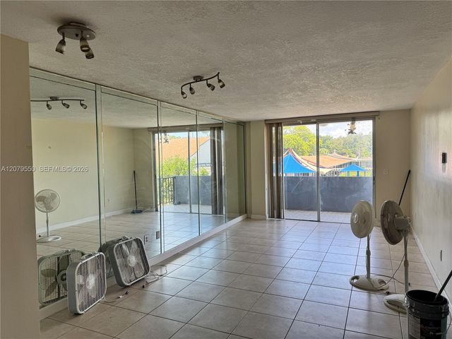 13390 NE 7th Avenue 214, North Miami, FL 33161