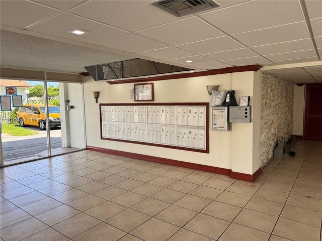 13390 NE 7th Avenue 214, North Miami, FL 33161