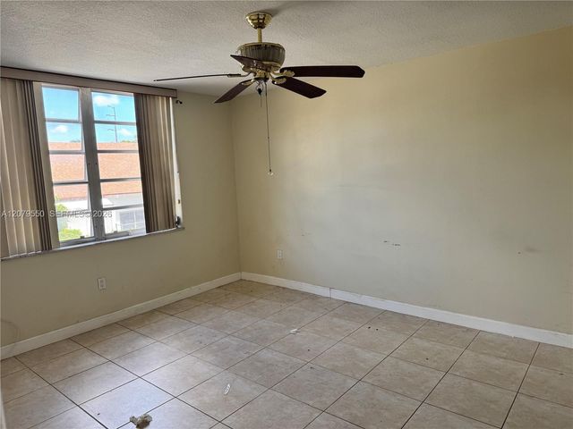 13390 NE 7th Avenue 214, North Miami, FL 33161