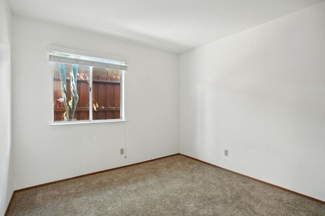 8534 Shadow Crest Circle, Antelope, CA 95843