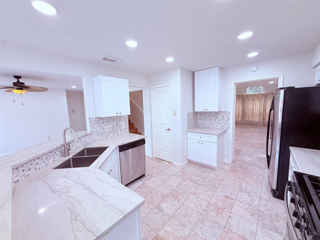 13407 Carruth Lane, Houston, TX 77083