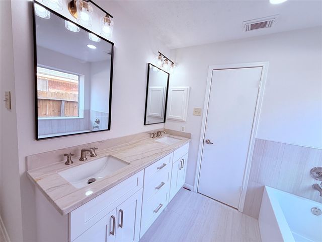 13407 Carruth Lane, Houston, TX 77083