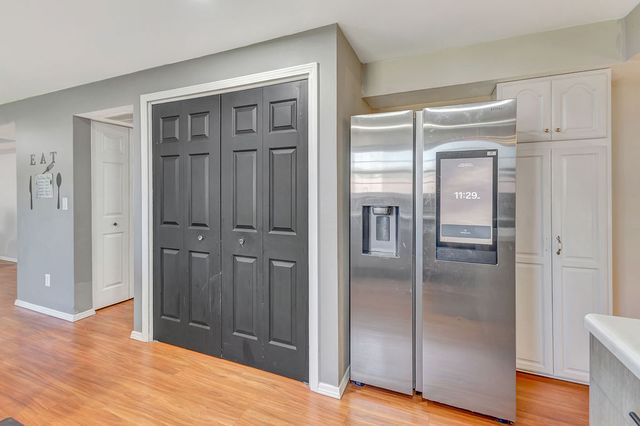 7221 Rustic Woods Drive, Dayton, OH 45424