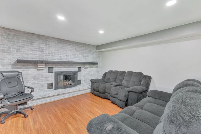 7221 Rustic Woods Drive, Dayton, OH 45424