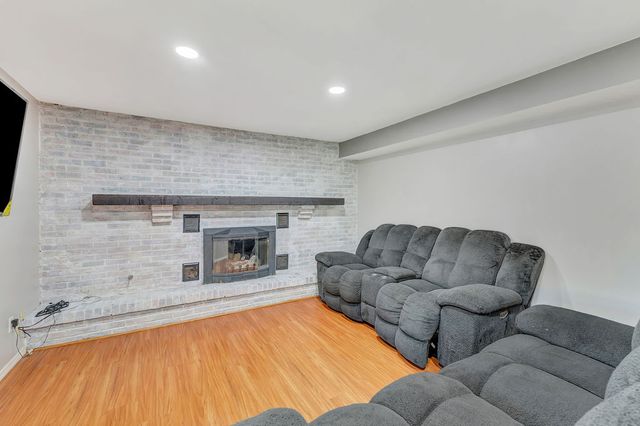 7221 Rustic Woods Drive, Dayton, OH 45424