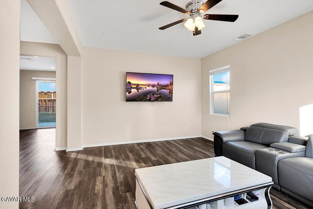 3619 Mount Whitney Avenue, Rosamond, CA 93560