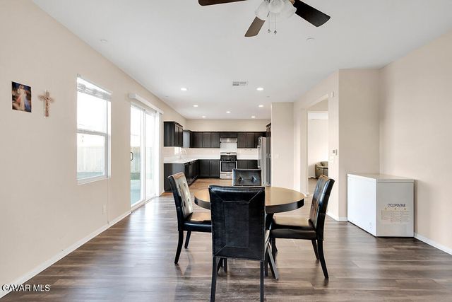 3619 Mount Whitney Avenue, Rosamond, CA 93560