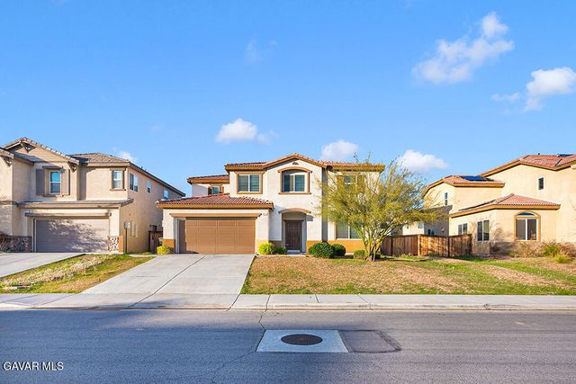 3619 Mount Whitney Avenue, Rosamond, CA 93560