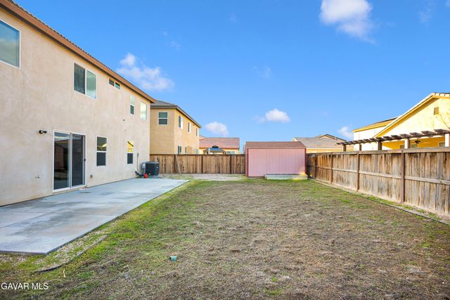 3619 Mount Whitney Avenue, Rosamond, CA 93560