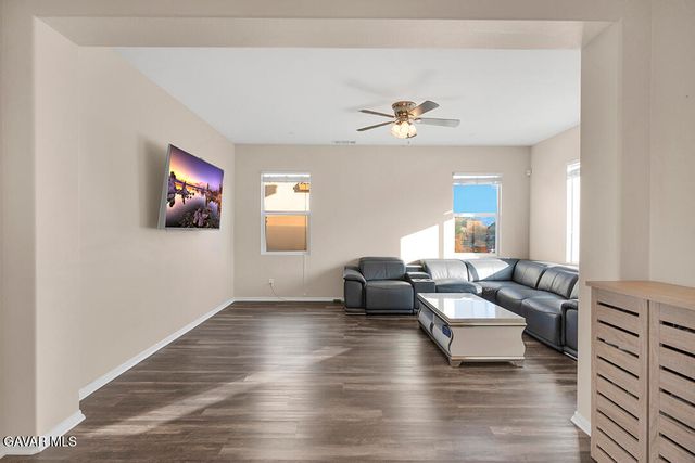 3619 Mount Whitney Avenue, Rosamond, CA 93560