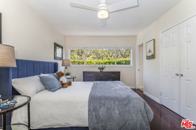 8606 Allenwood Road, Los Angeles, CA 90046