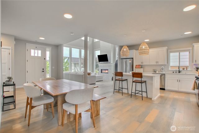 13225 189th Avenue E, Bonney Lake, WA 98391