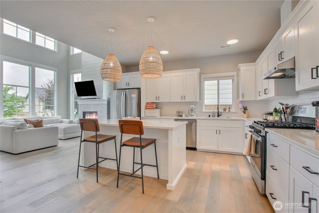 13225 189th Avenue E, Bonney Lake, WA 98391