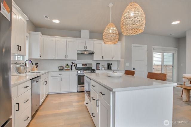 13225 189th Avenue E, Bonney Lake, WA 98391