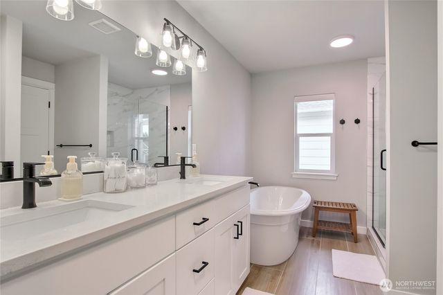 13225 189th Avenue E, Bonney Lake, WA 98391