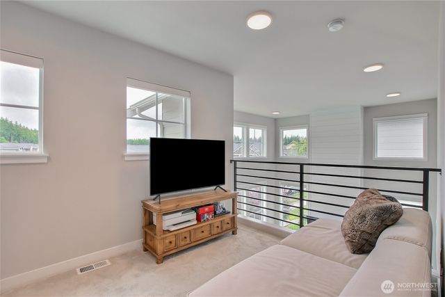 13225 189th Avenue E, Bonney Lake, WA 98391