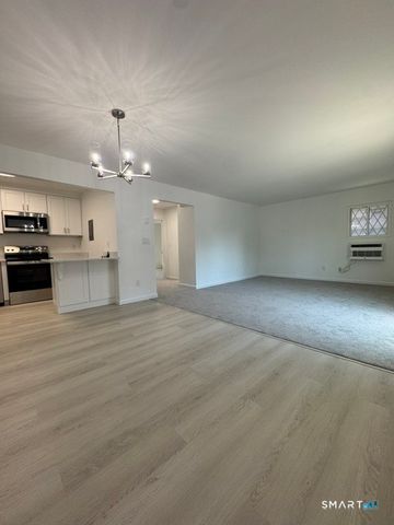 54 Hope Street S, Stamford, CT 06906