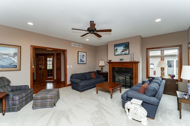 1598 Salem Court SW, Rochester, MN 55902