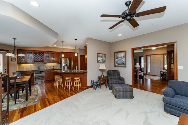 1598 Salem Court SW, Rochester, MN 55902