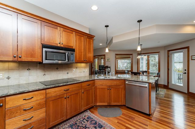 1598 Salem Court SW, Rochester, MN 55902