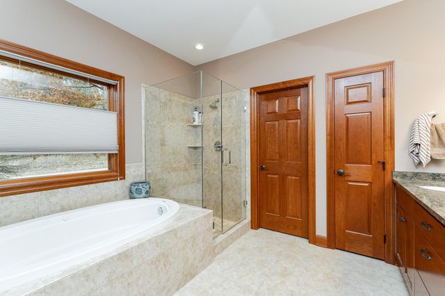 1598 Salem Court SW, Rochester, MN 55902