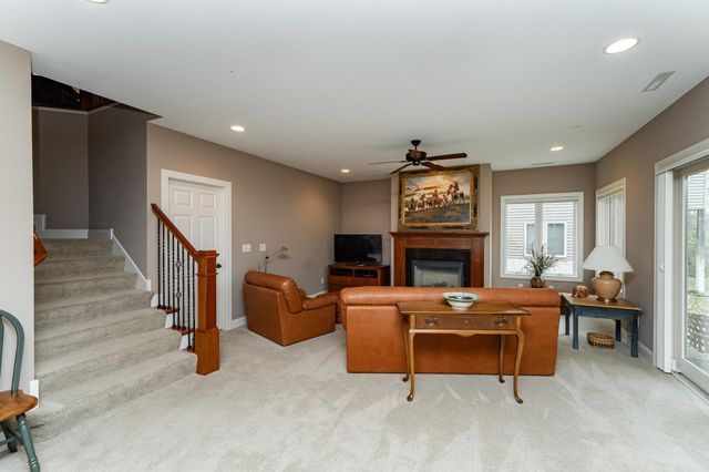 1598 Salem Court SW, Rochester, MN 55902