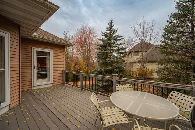 1598 Salem Court SW, Rochester, MN 55902