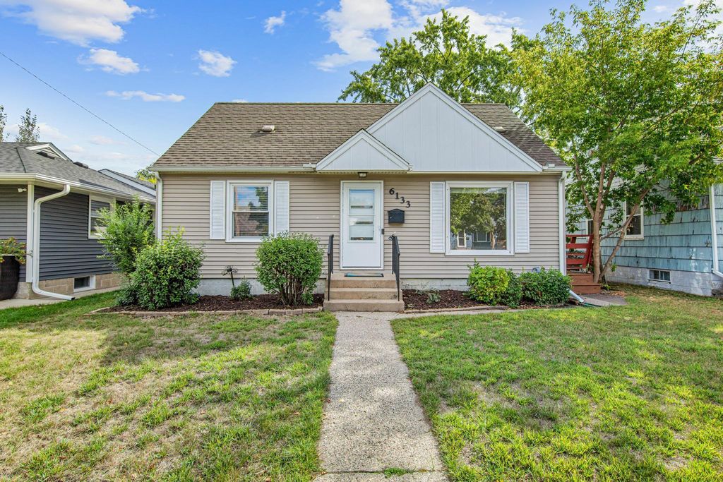 6133 Thomas Avenue S, Minneapolis, MN 55410 — exterior