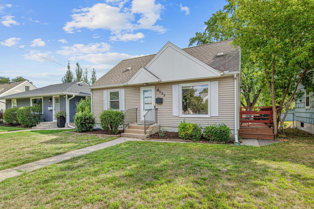 6133 Thomas Avenue S, Minneapolis, MN 55410 — photo 2