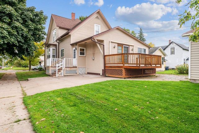 801 9th Ave W, Ashland, WI 54806