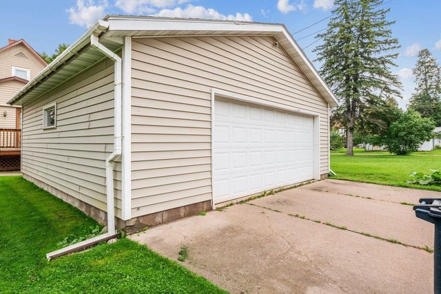 801 9th Ave W, Ashland, WI 54806