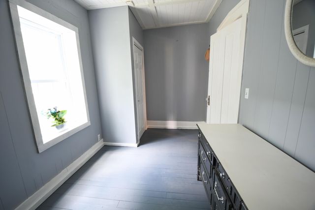 514 N Kalamazoo Street, Paw Paw, MI 49079