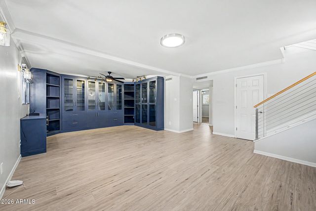 2229 E BELMONT Avenue, Phoenix, AZ 85020