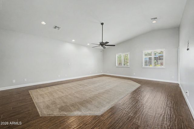 2229 E BELMONT Avenue, Phoenix, AZ 85020