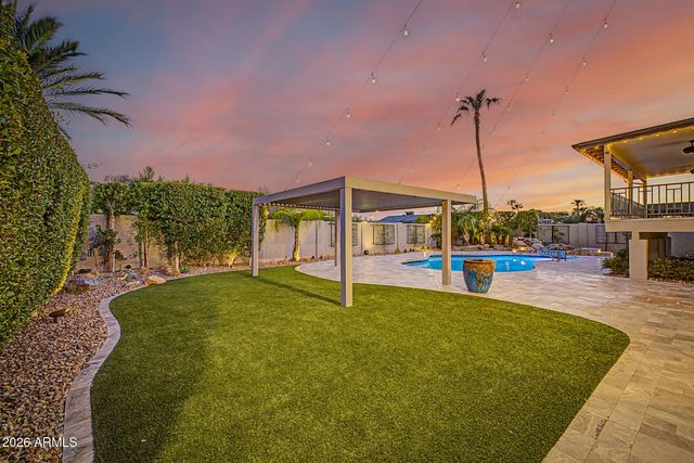 2229 E BELMONT Avenue, Phoenix, AZ 85020
