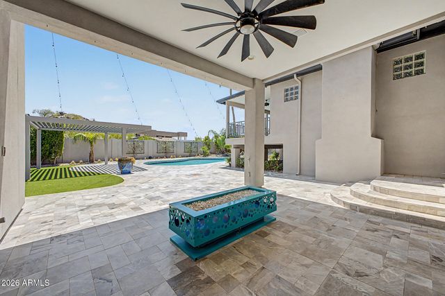 2229 E BELMONT Avenue, Phoenix, AZ 85020