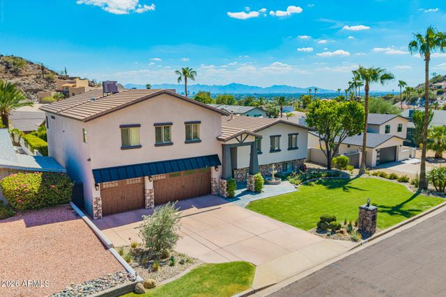 2229 E BELMONT Avenue, Phoenix, AZ 85020