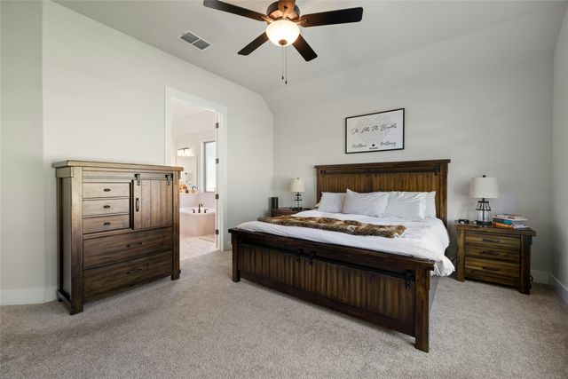 117 Peacevine Lane, Liberty Hill, TX 78642