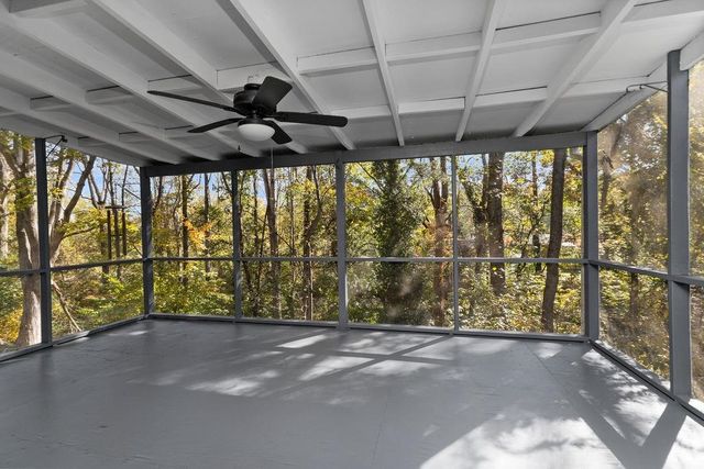 1018 GLENDALE RD, Charlottesville, VA 22901