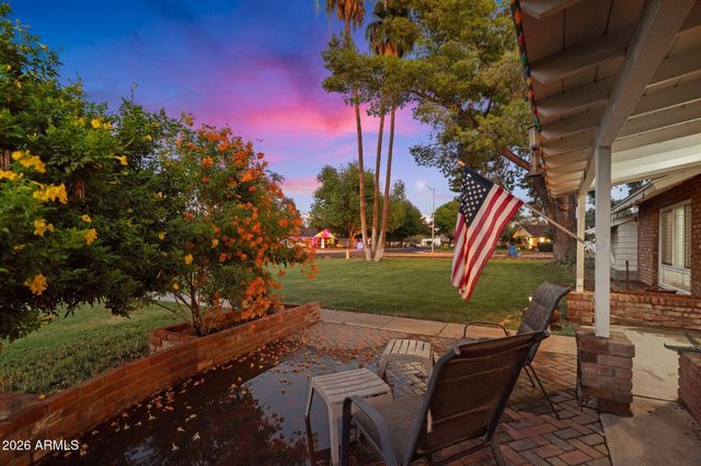 1401 W FRIER Drive, Phoenix, AZ 85021